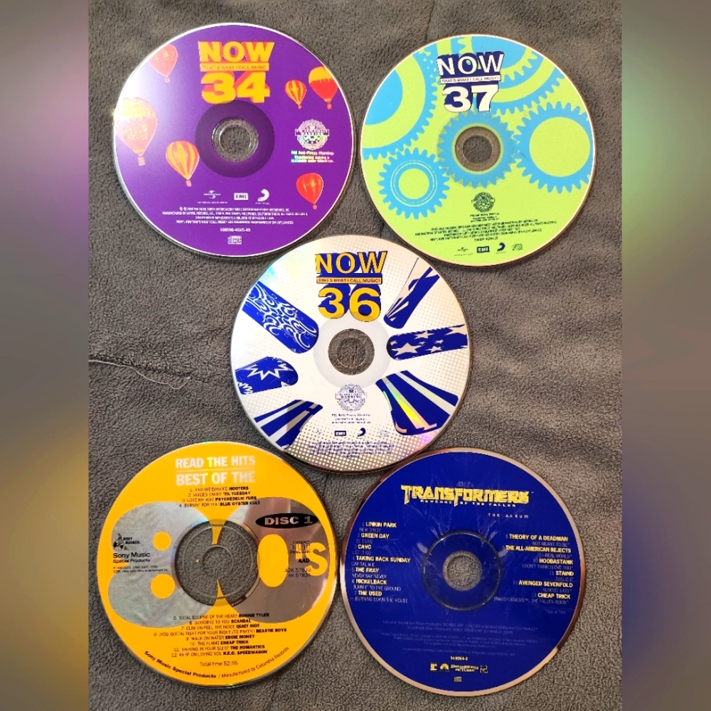 5 Compact Disc's